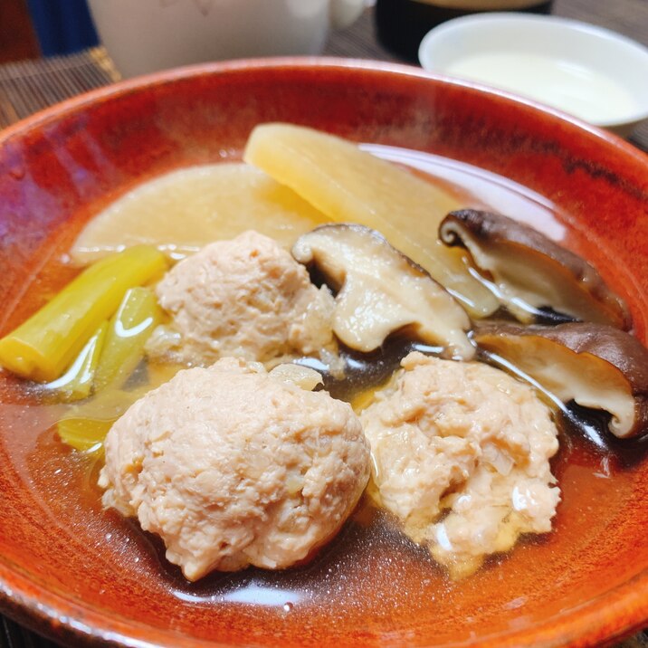 こりこり軟骨入り、鶏団子のあっさり煮物